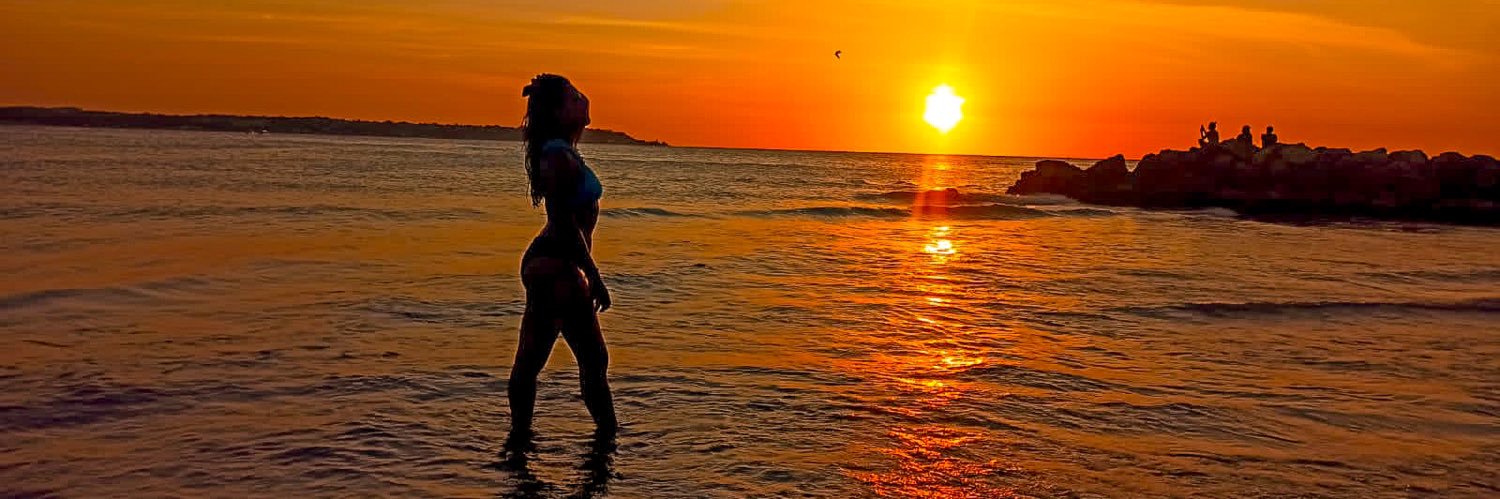 claraisabel820's profile banner image