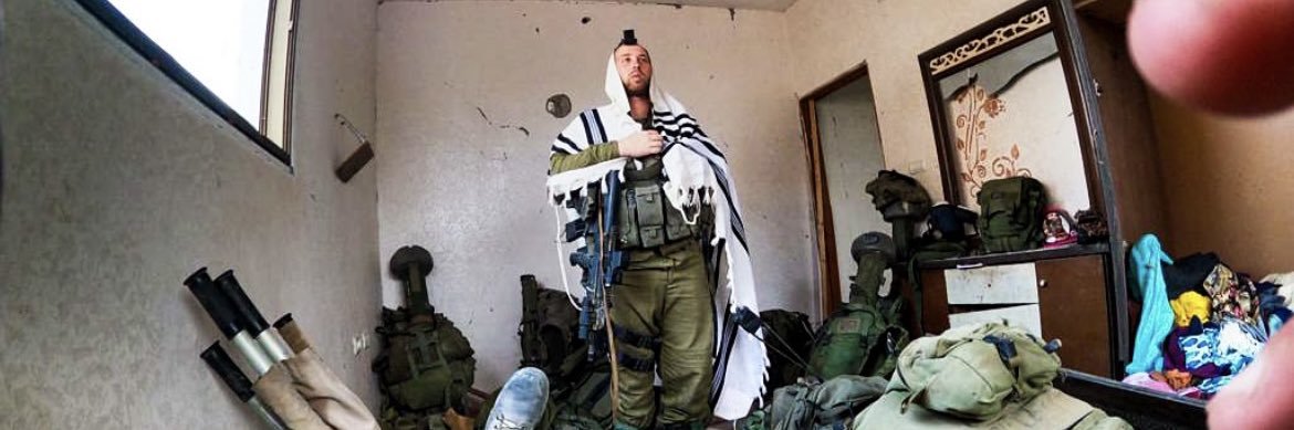 Daniel Levi's banner