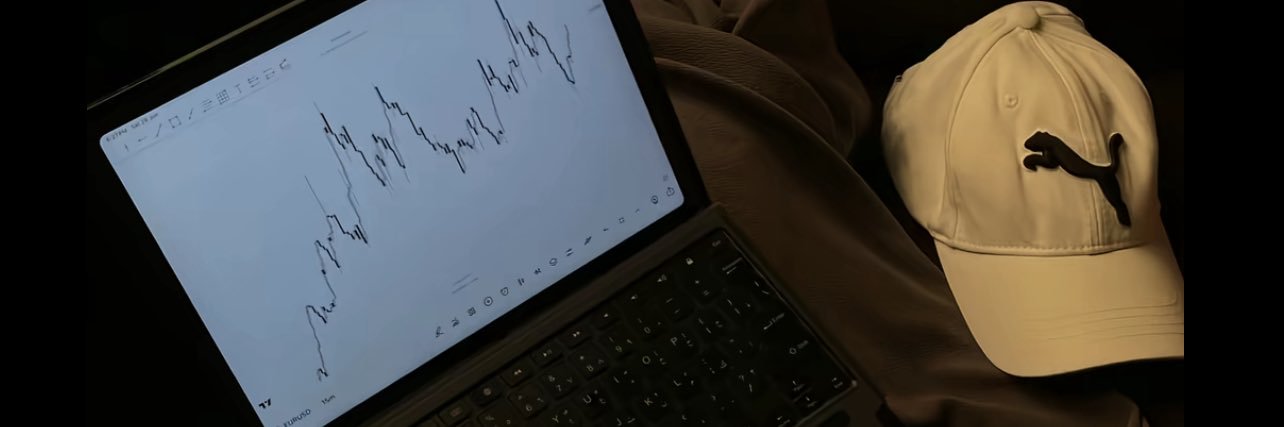 aintbruv's profile banner image