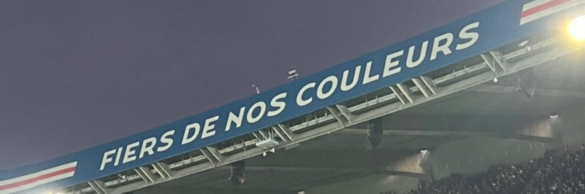 AmericainSarcive🇷🇪 banner