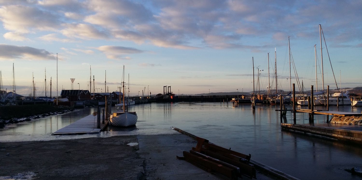 J_BENDSEN's profile banner image
