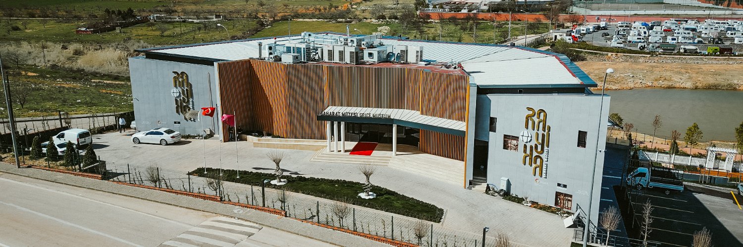 Rayiha Baharat Müzesi banner