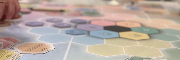 Hexagonal_LAB Profile Banner