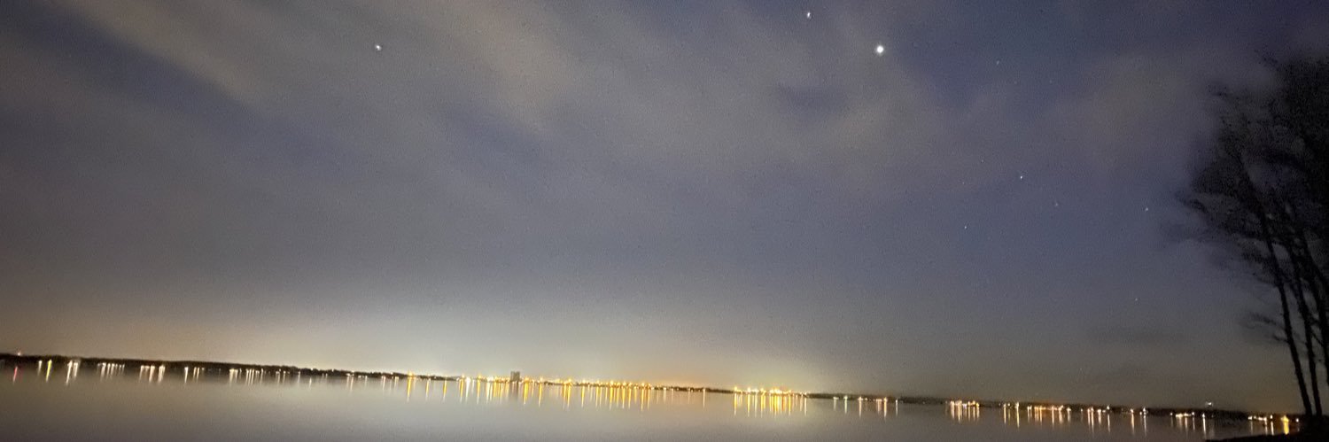 liaanneee's profile banner image