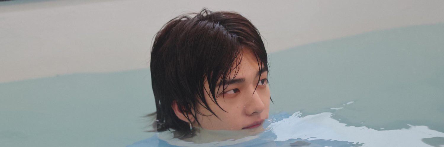 앨리사ೃ⁀➷ banner