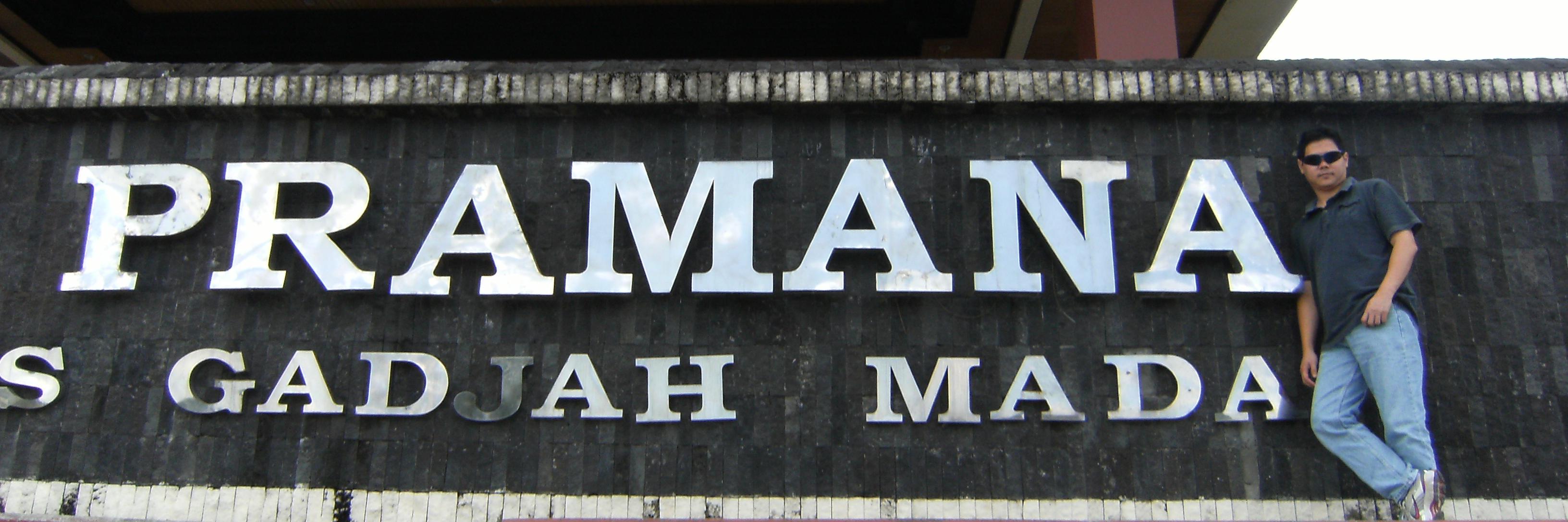 Val Pramana banner