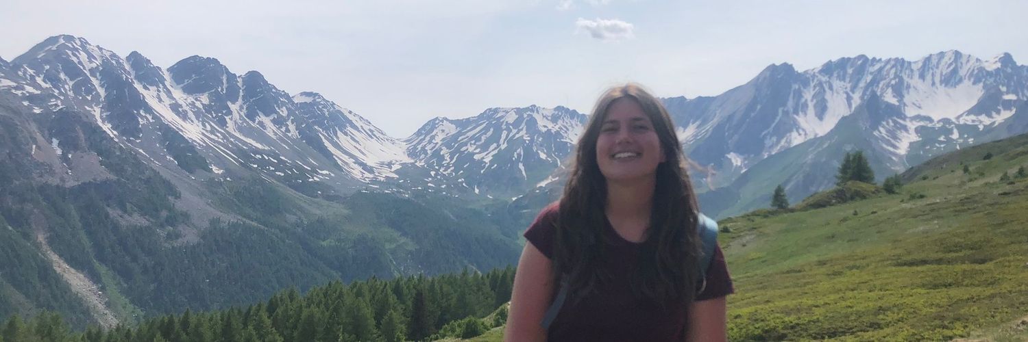Sara_mertin's profile banner image