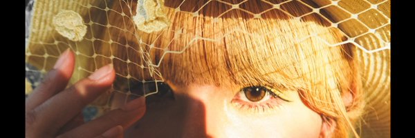 77m00n8 Profile Banner