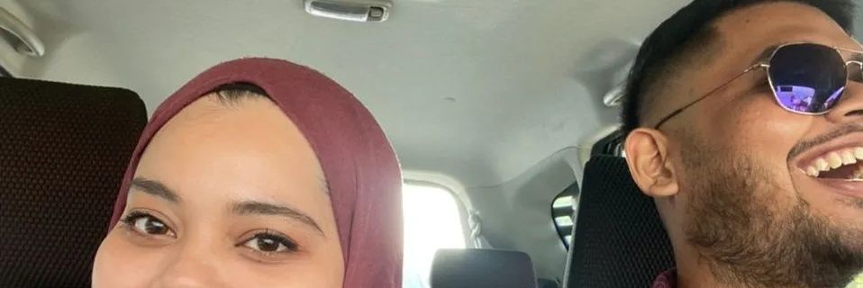 AZMI. banner