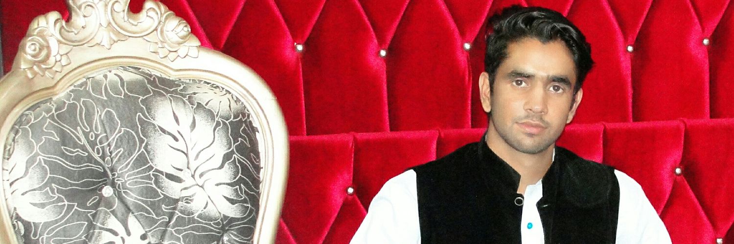 iDofJunaid's profile banner image