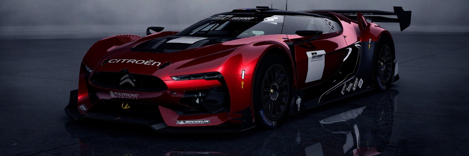 hazelut83's profile banner image