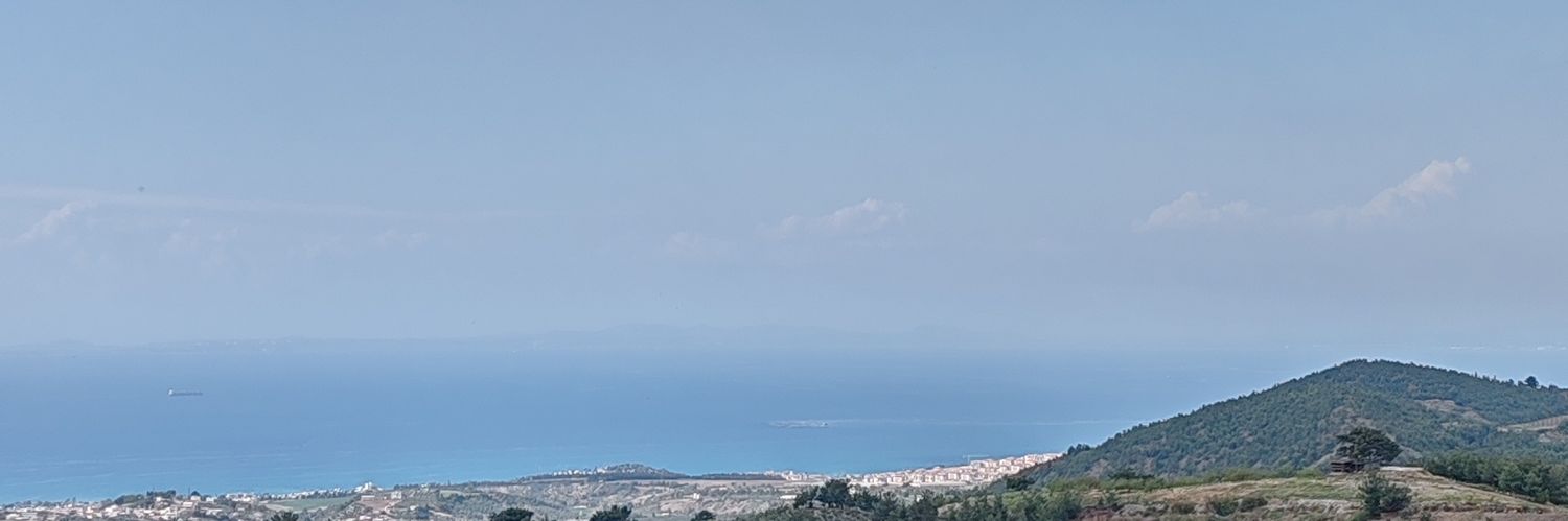 MmTHncr's profile banner image