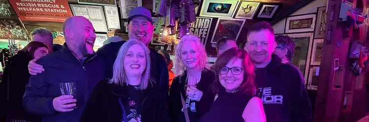 mamarayray.bsky.social banner