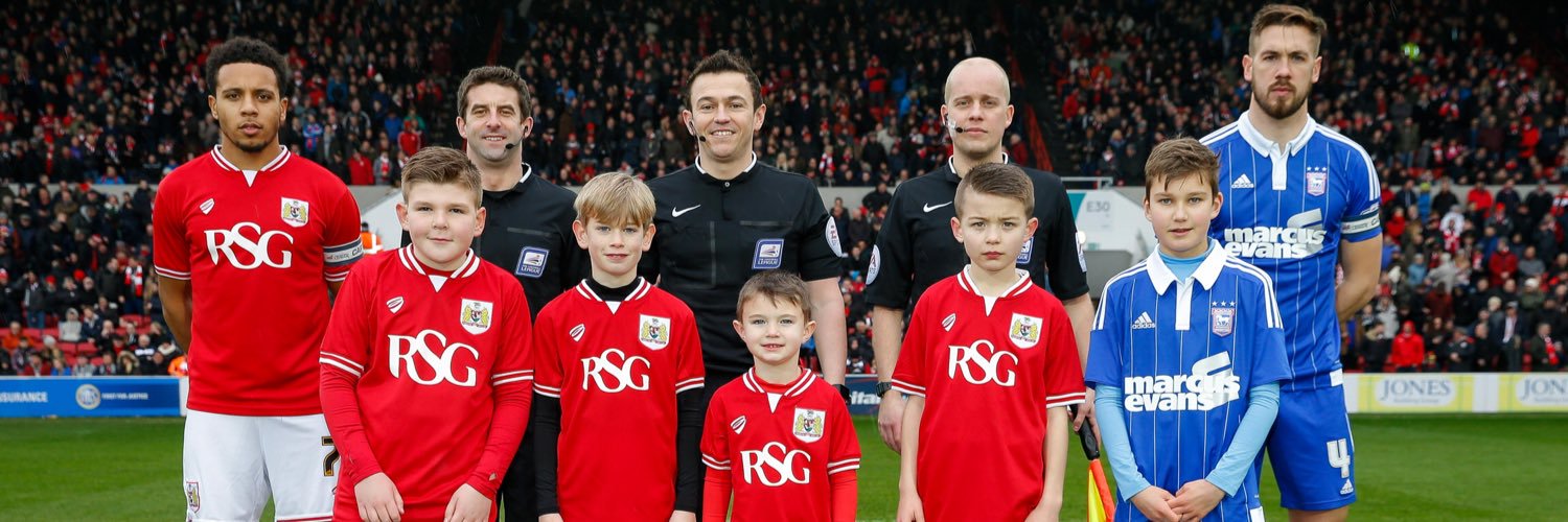 red_as_fcuk's profile banner image