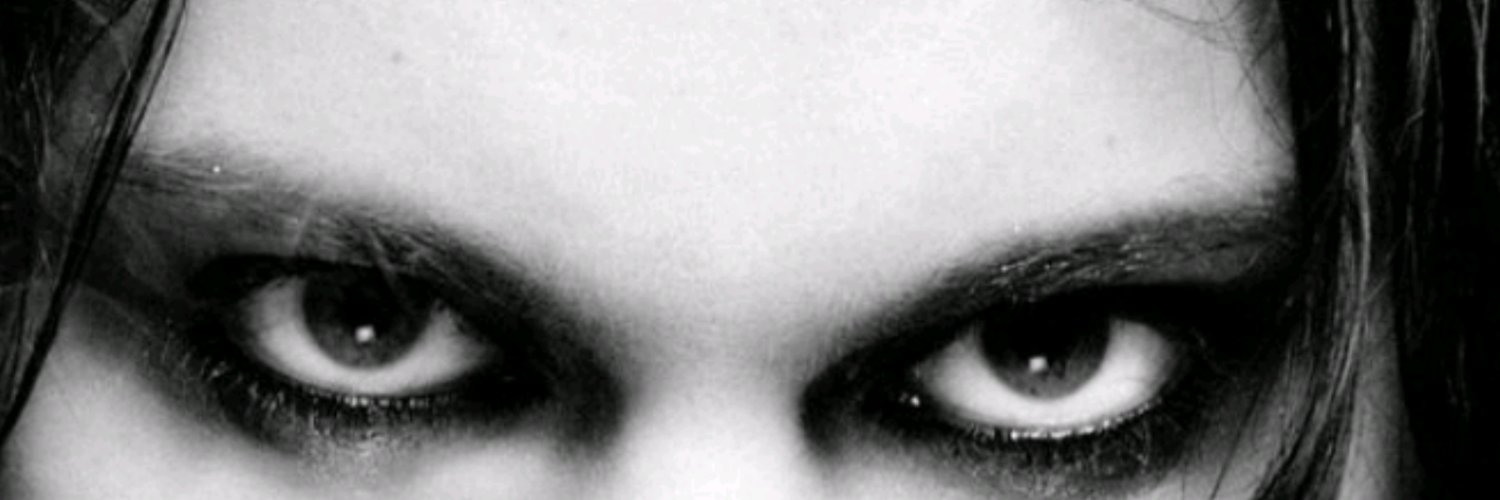 leni_lava's profile banner image