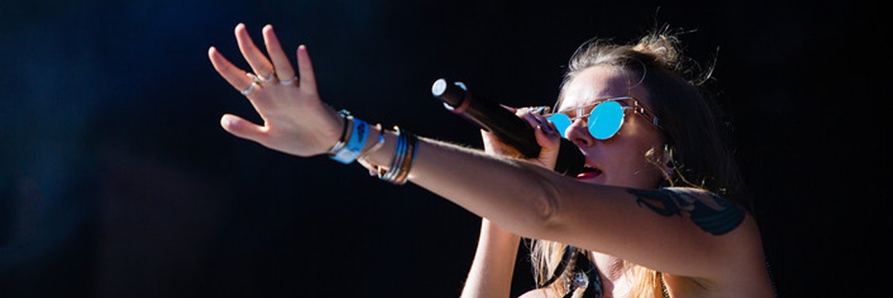 bikinisporn's profile banner image