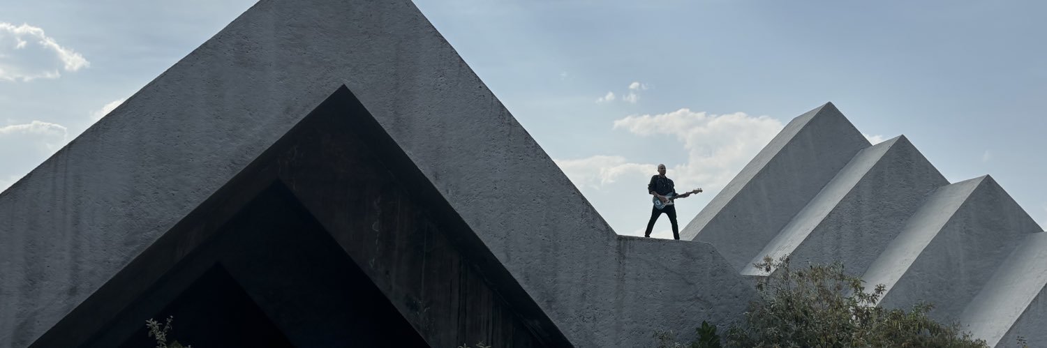 Juanvictor's profile banner image