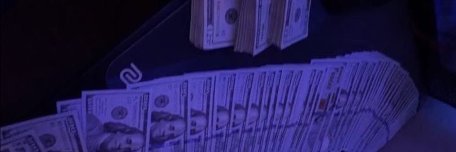 NYLA💨 banner