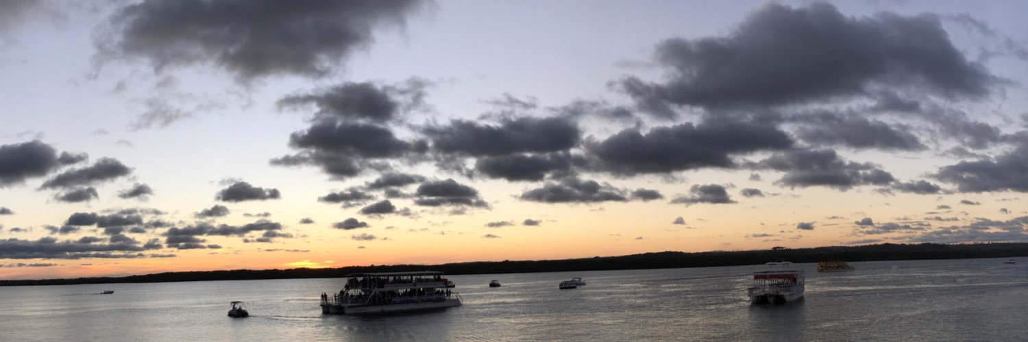 luumoreira_'s profile banner image