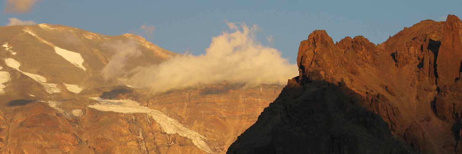 Francisco Ulloa O. banner