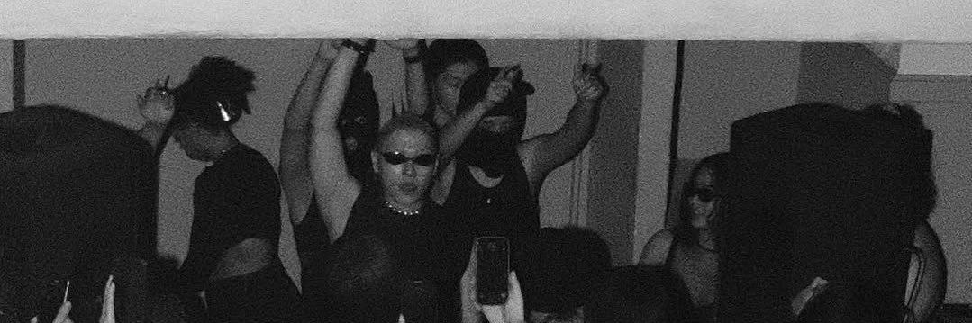 OƵ banner