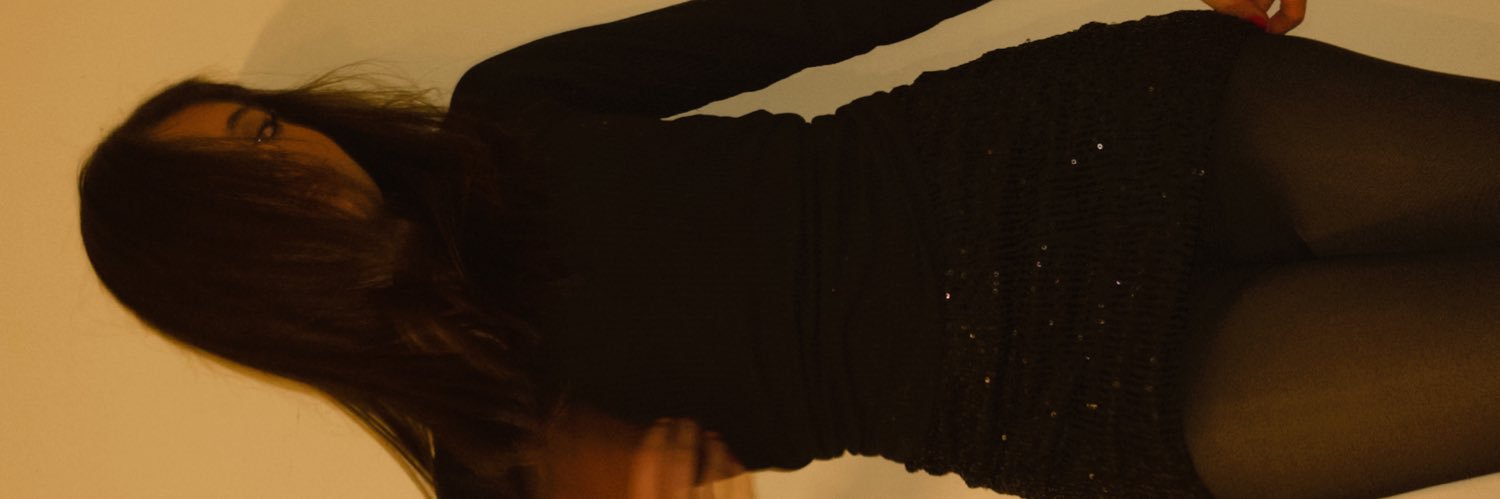 m ⚢ banner