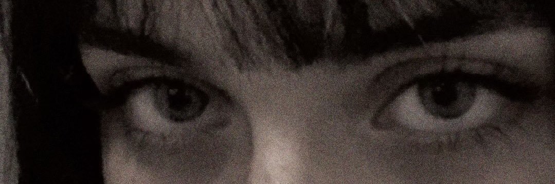 biacaflin's profile banner image