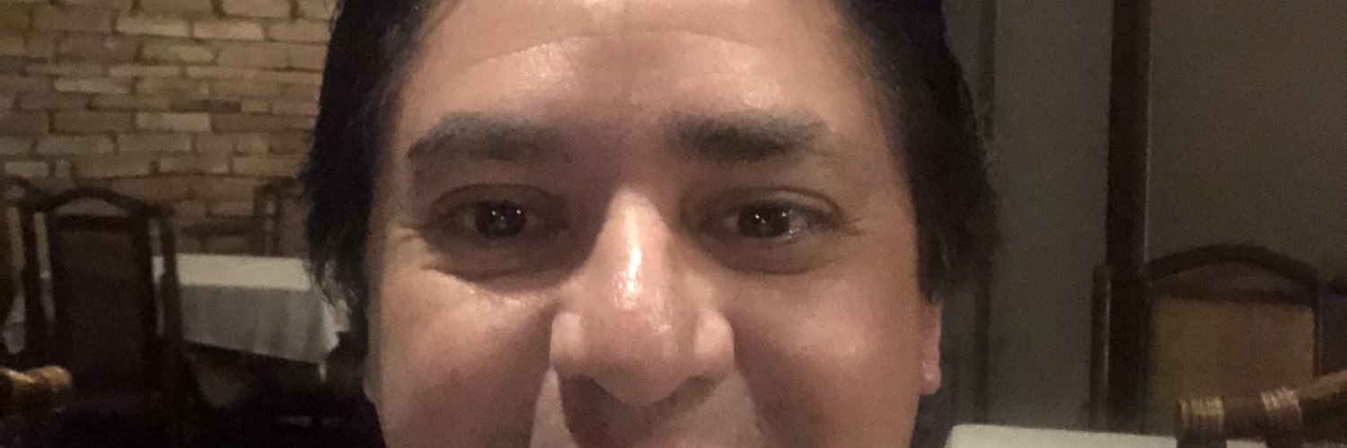 ivanbenoitlora's profile banner image