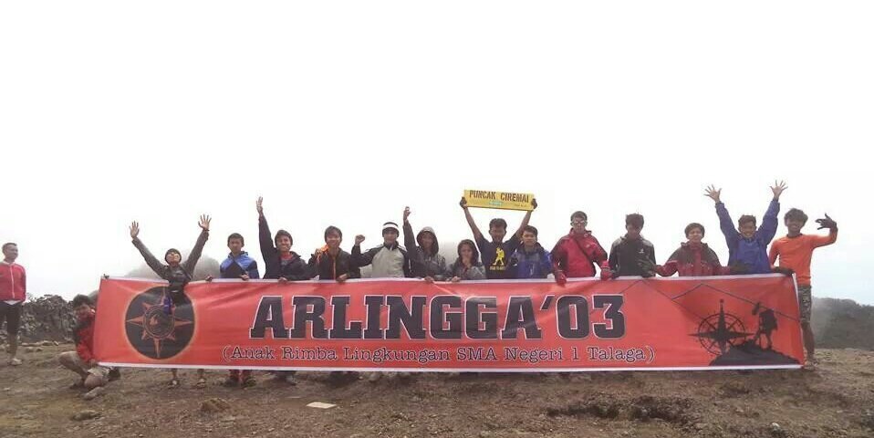 arlingga03's profile banner image