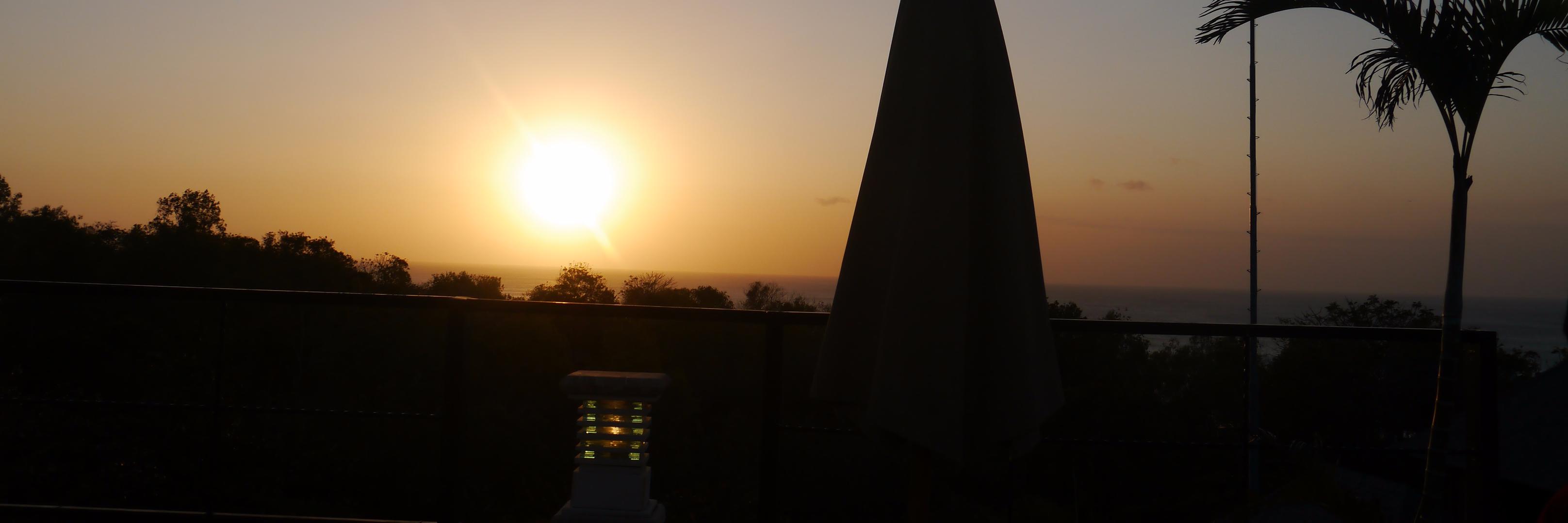 desmalandi's profile banner image