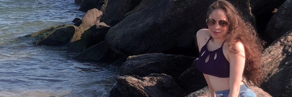 LisettSanchezC's profile banner image