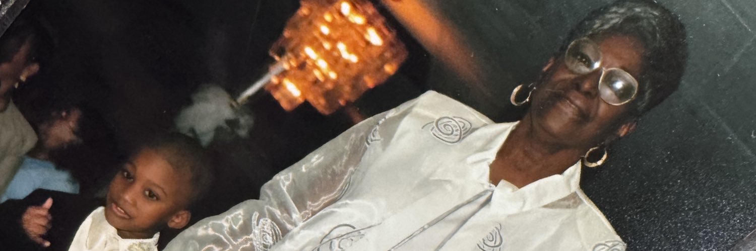 nuk0017's profile banner image