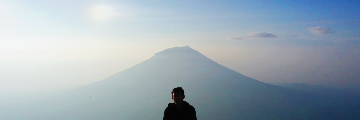 achrizal_'s profile banner image