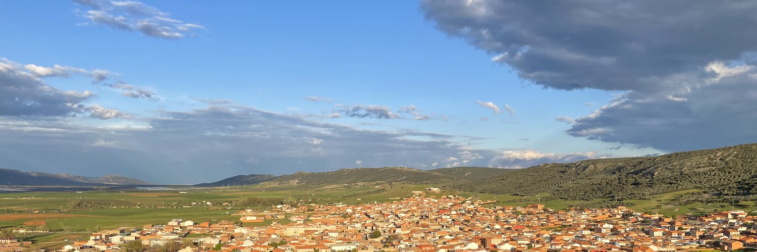 VanBurencio's profile banner image