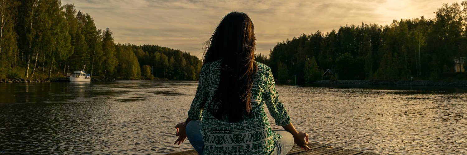 How_this_Social's profile banner image