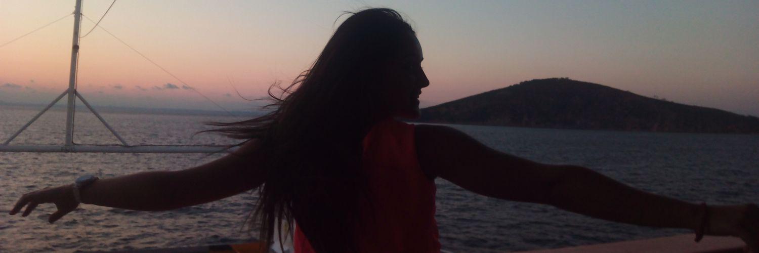 AndreaGo10's profile banner image