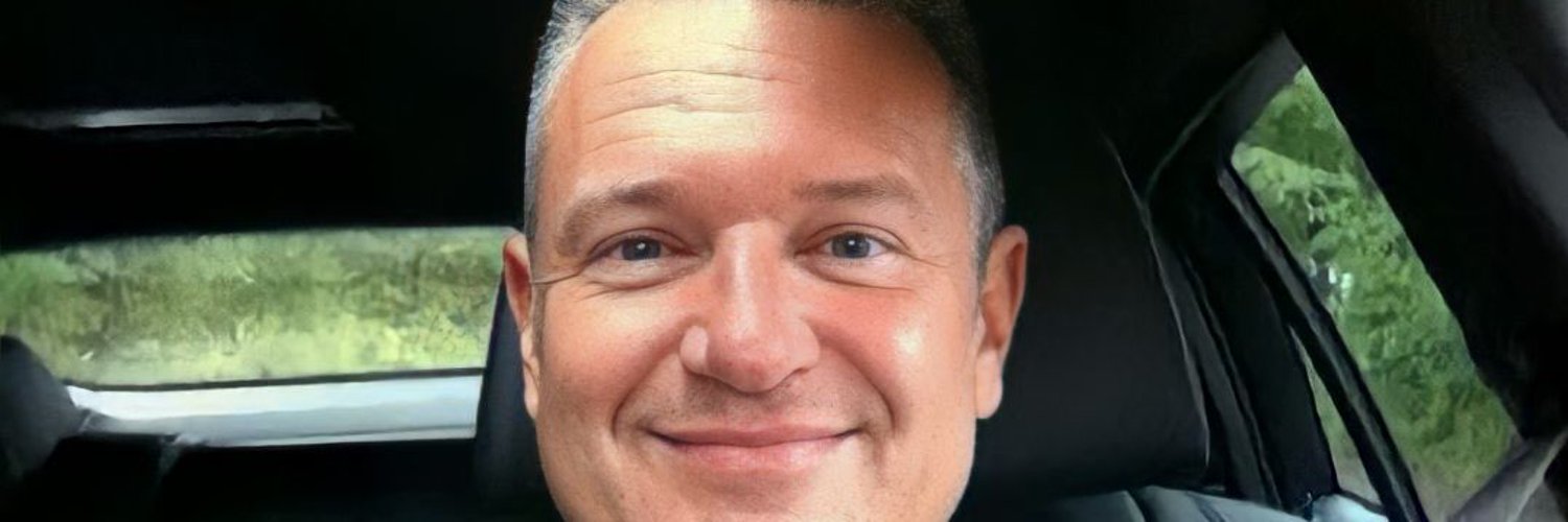 Dustin Gregg (DustinGreggSmi) / Twitter