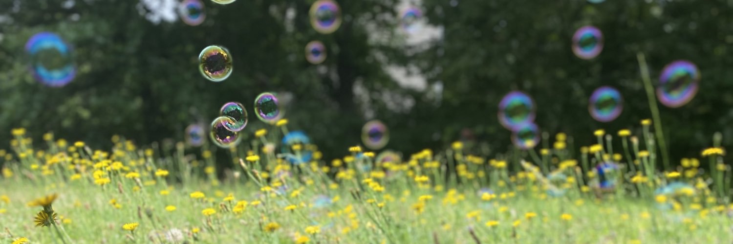 ambersogreen's profile banner image