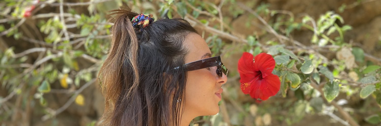 jevalza's profile banner image