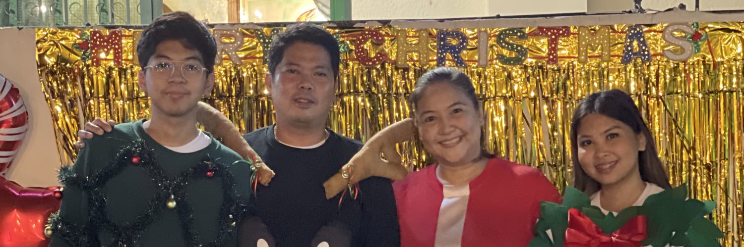 itsRoanne's profile banner image