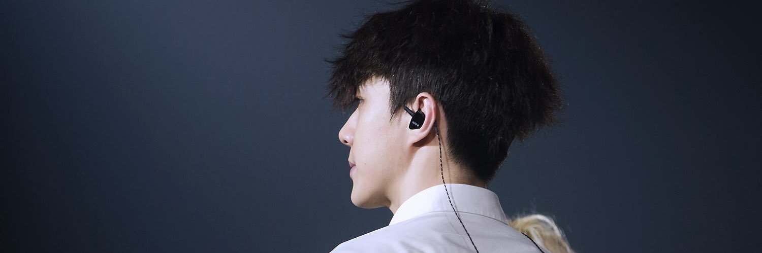 SupasiriY's profile banner image