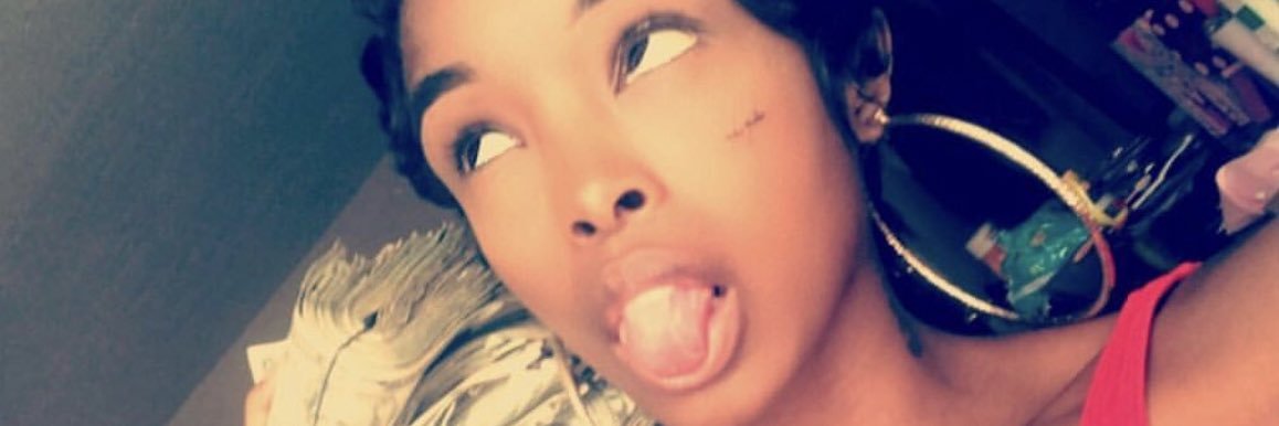 ShesQueen_'s profile banner image