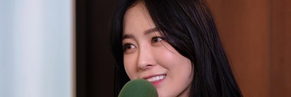 tran_cha16797 Profile Banner