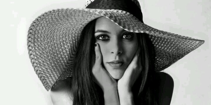 desiire850's profile banner image