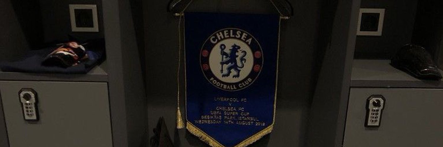 L A banner