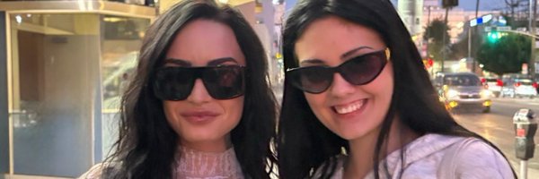 H0LYFVKK Profile Banner