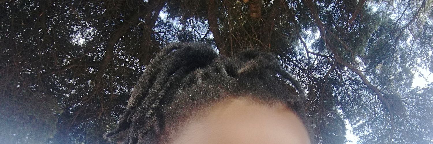 naometee's profile banner image