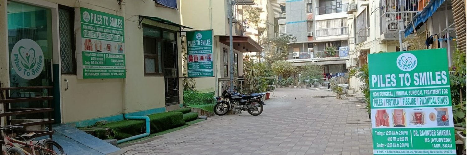 DrRavinderMS's profile banner image