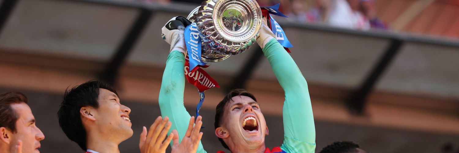 ʳⁱᵛᵉʳ banner