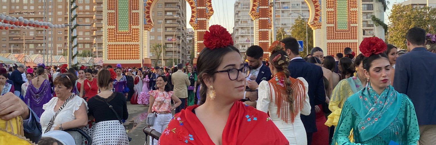 raquelnifer's profile banner image